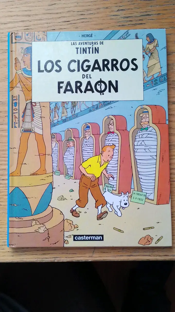 Libro Los Cigarros del Faraón de Tintín