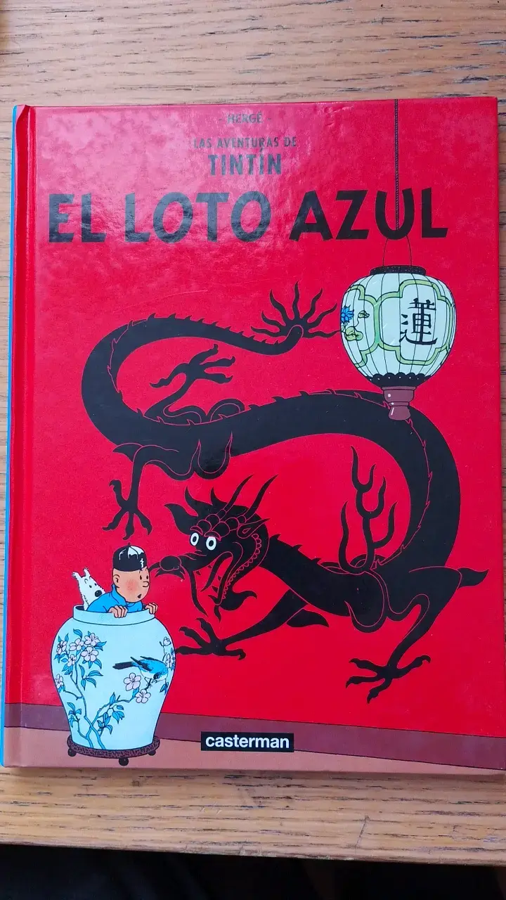 Libro El Loto Azul de Tintín
