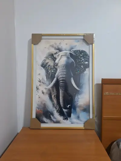 Cuadro Decorativo de Elefante con Marco Dorado - miniatura 1