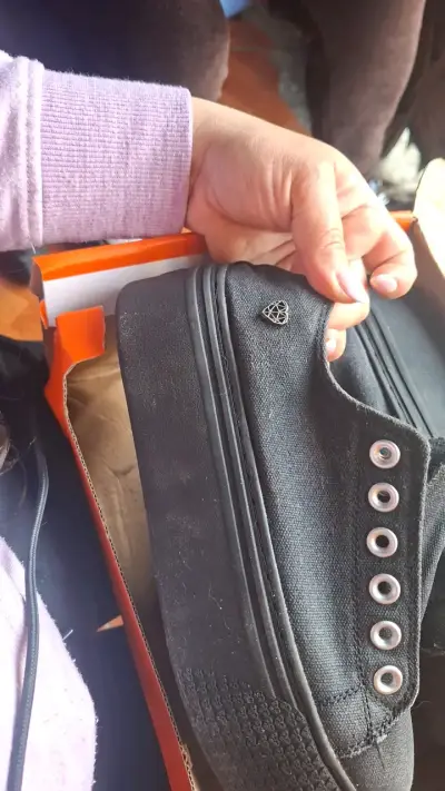 Zapatillas negras de lona con plataforma - miniatura 3