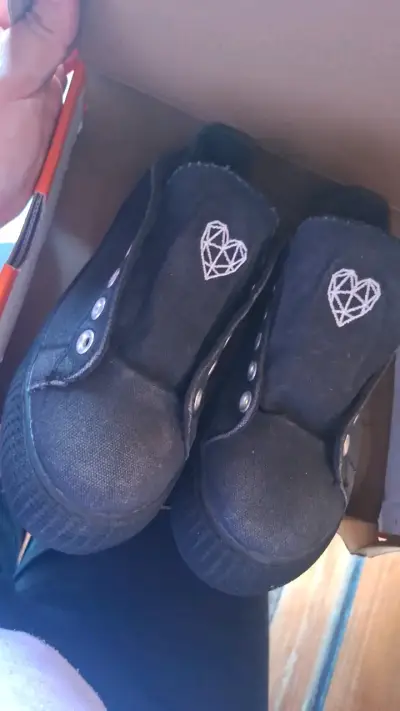 Zapatillas negras de lona con plataforma - miniatura 4