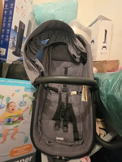 Silla de auto para bebé Infanti + coche de 2 pieza - miniatura 2