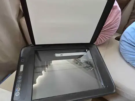 Impresora multifuncional HP DeskJet 2050 - 2