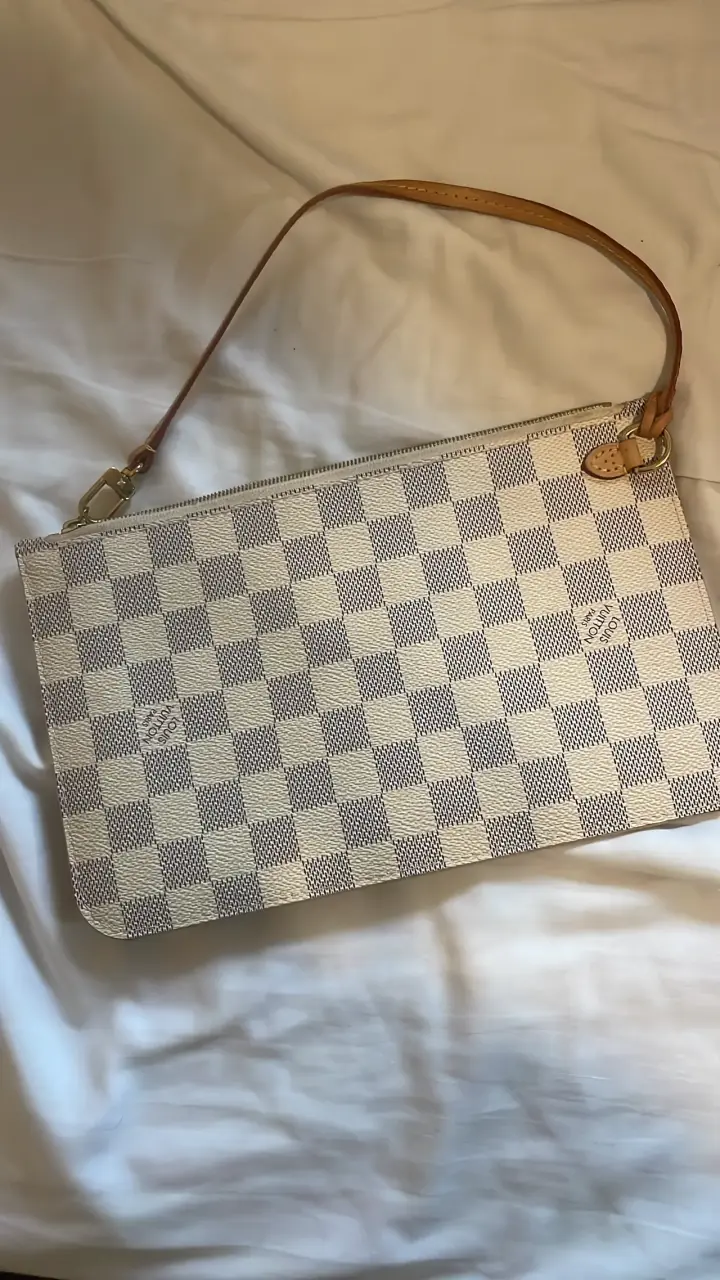 Cartera Louis Vuitton Damier Azur con Asa