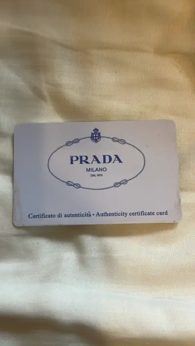 Cartera de cuero negra Prada con cierre - miniatura 6