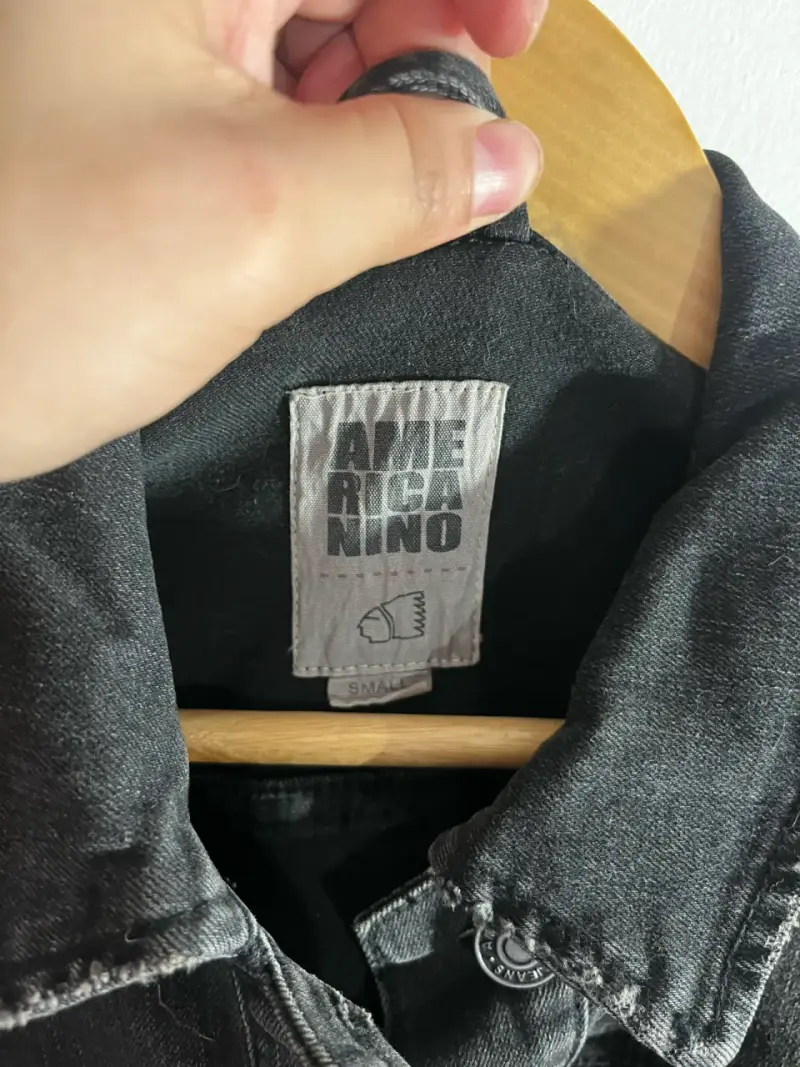 Chaqueta de mezclilla negra para mujer - 3