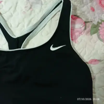 Traje de baño deportivo negro Nike talla S - miniatura 1