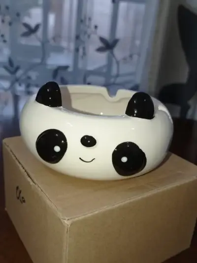 Cenicero de cerámica diseño panda - miniatura 1
