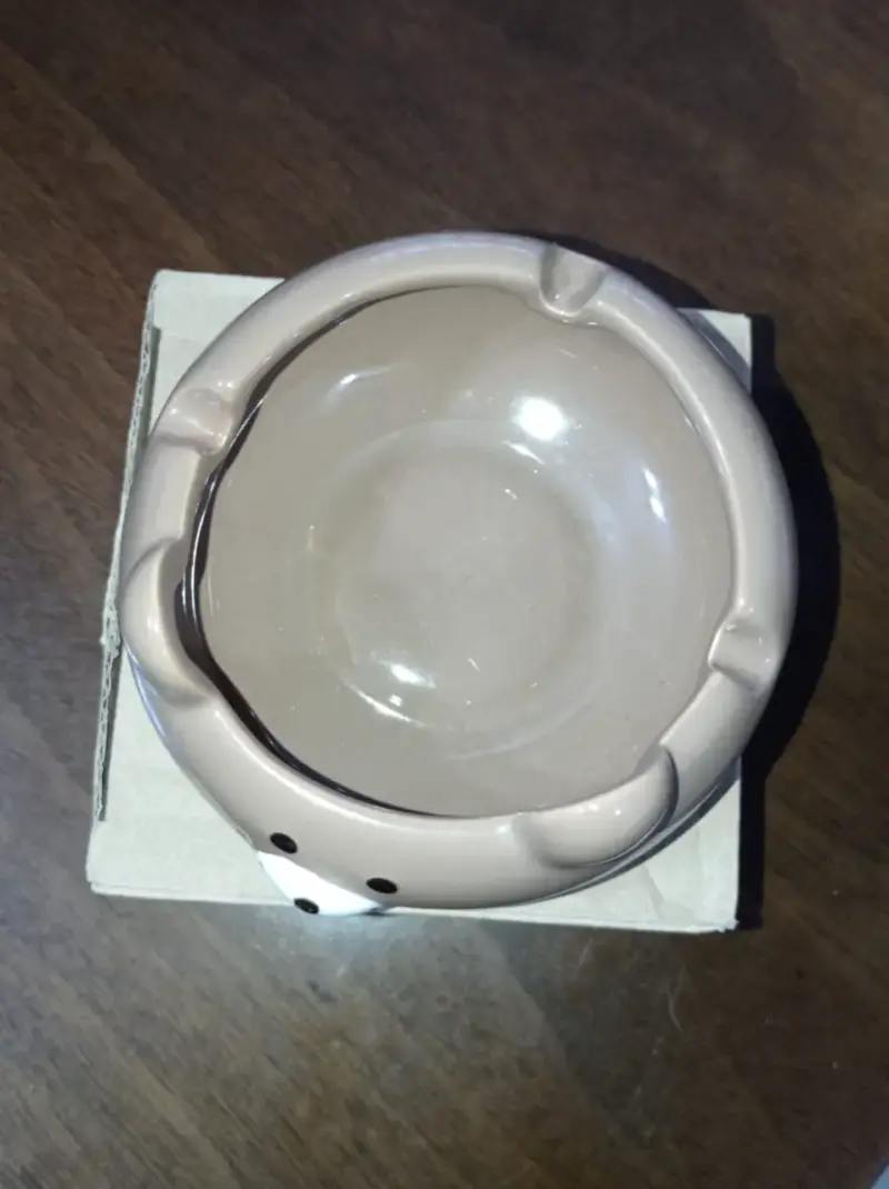 Cenicero de cerámica con diseño de oso - 2