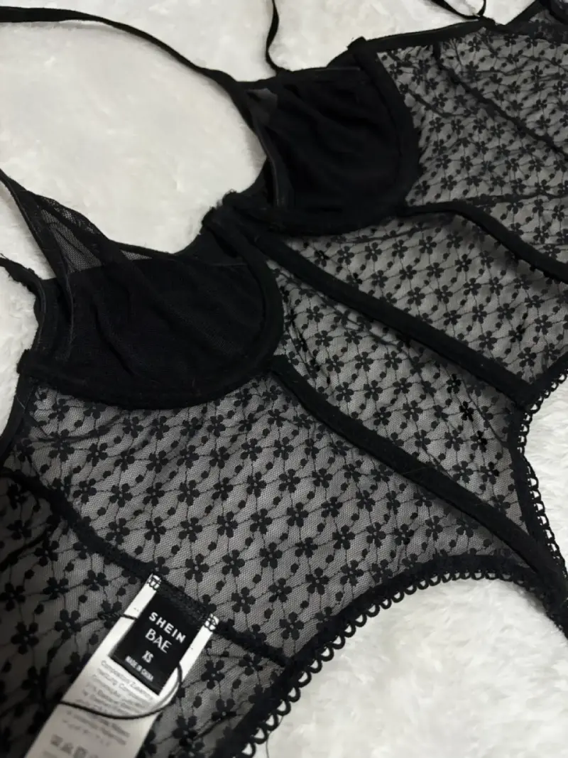 Corset negro de encaje Shein BAE - 3