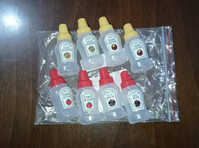 Set de botellas plásticas para salsas