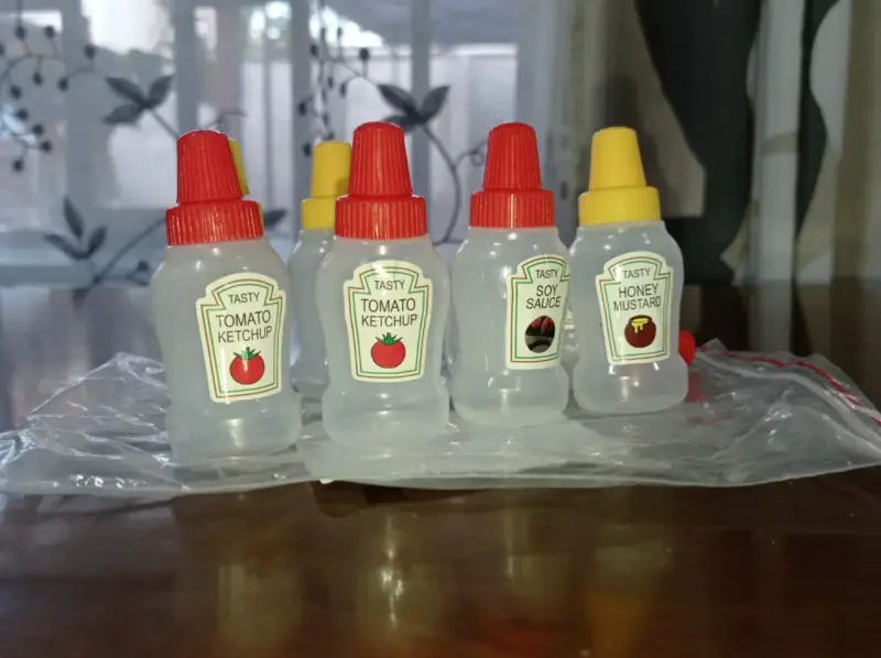 Set de botellas plásticas para salsas - 2