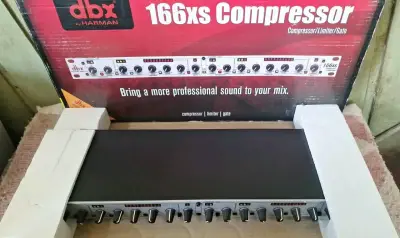 Compresor DBX 166xs para sonido profesional - miniatura 1