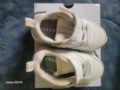 Zapatillas blancas para niños Skechers - miniatura 2