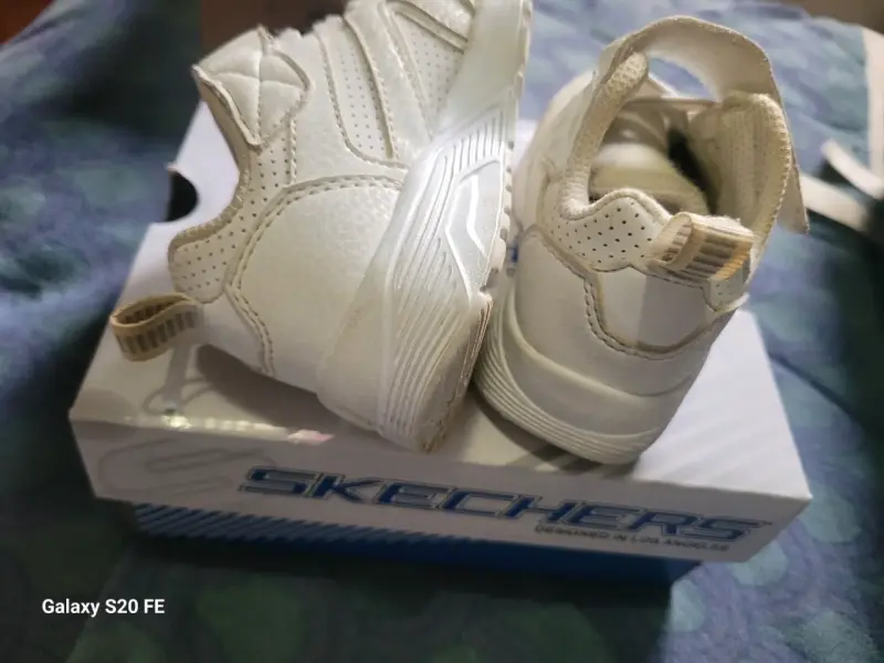 Zapatillas blancas para niños Skechers - 3