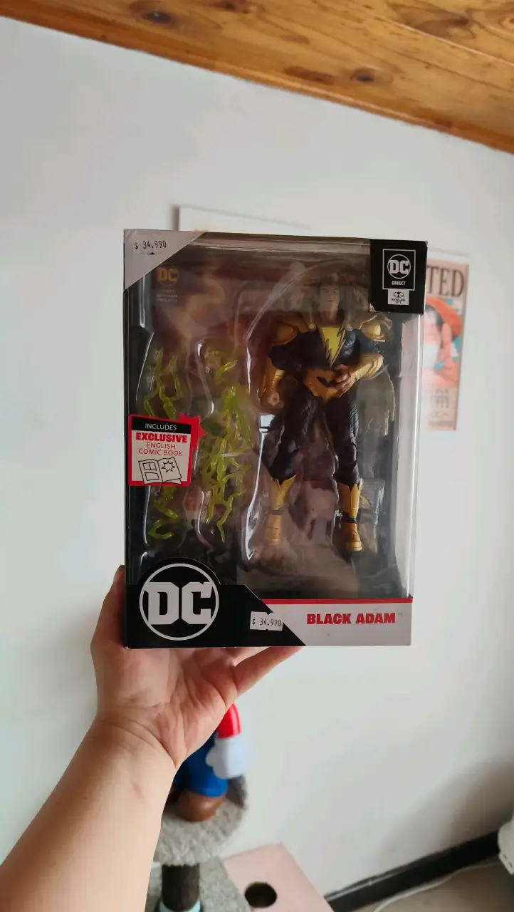 Figura de acción Black Adam DC Direct con cómic exclusivo