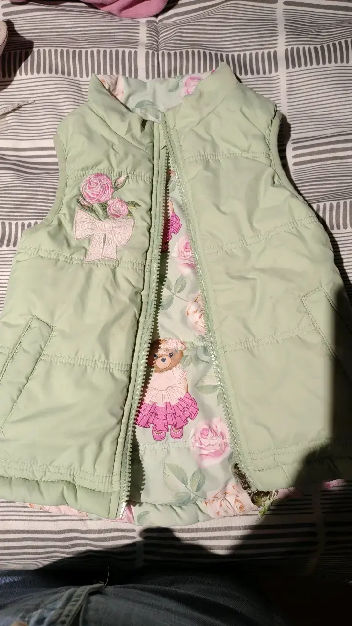 Chaleco Reversible Infantil Verde con Estampado