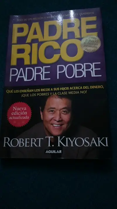 Libro Padre Rico Padre Pobre de Robert Kiyosaki - miniatura 1