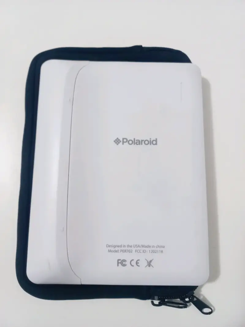 Lector de Libros Electrónicos Polaroid con Funda - 5