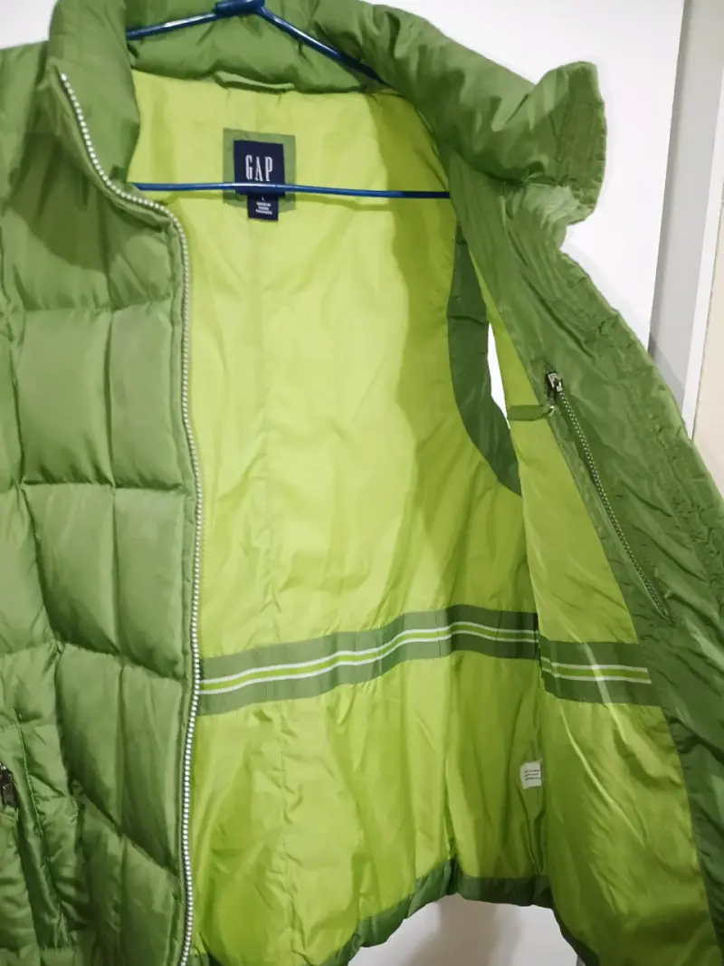 Chaleco acolchado verde GAP para mujer - 5