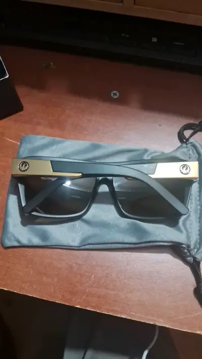 Gafas de sol Dragon modelo The Jam negro/dorado - miniatura 5