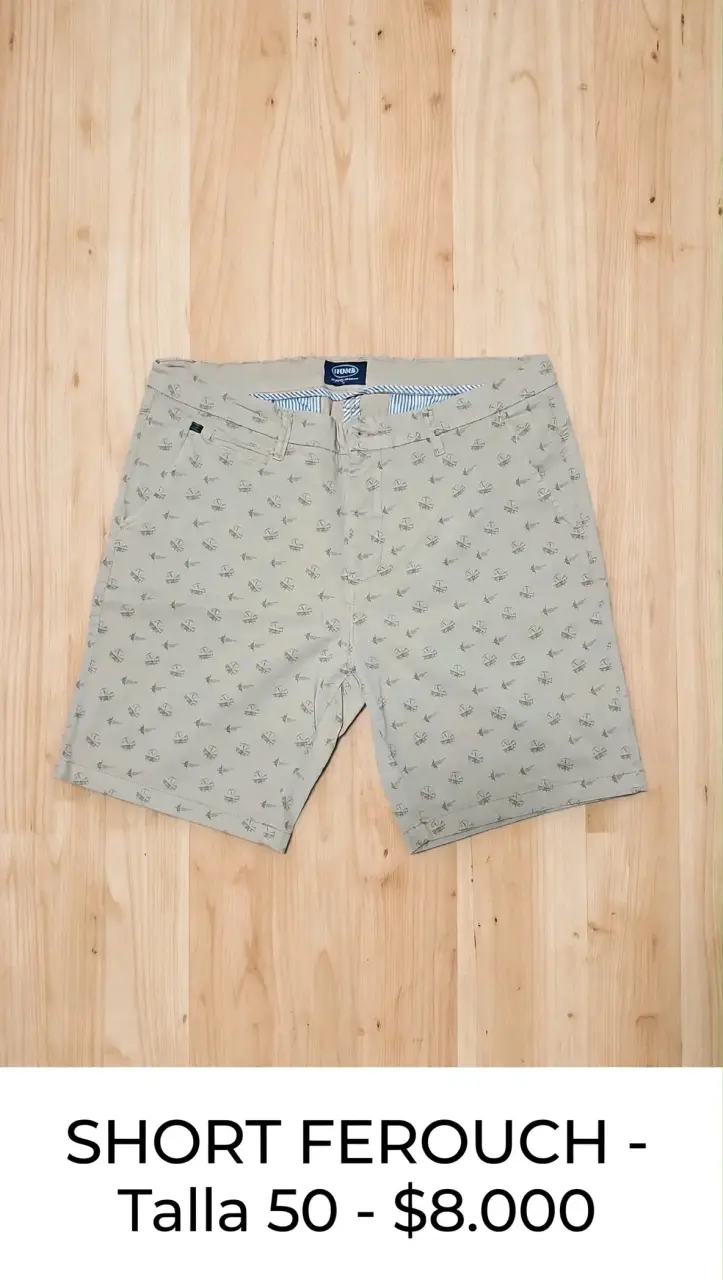 Shorts beige con estampado Ferouch talla 50