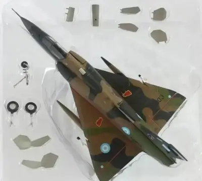 Avión Caza Mirage III Guerra Malvinas  Ixo 1:72 - miniatura 2