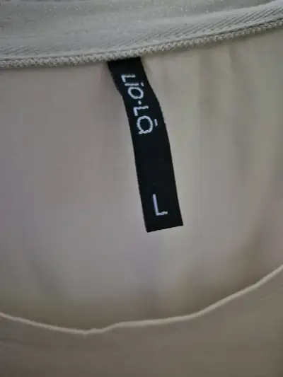 Polera dorada brillante para mujer talla L - miniatura 5