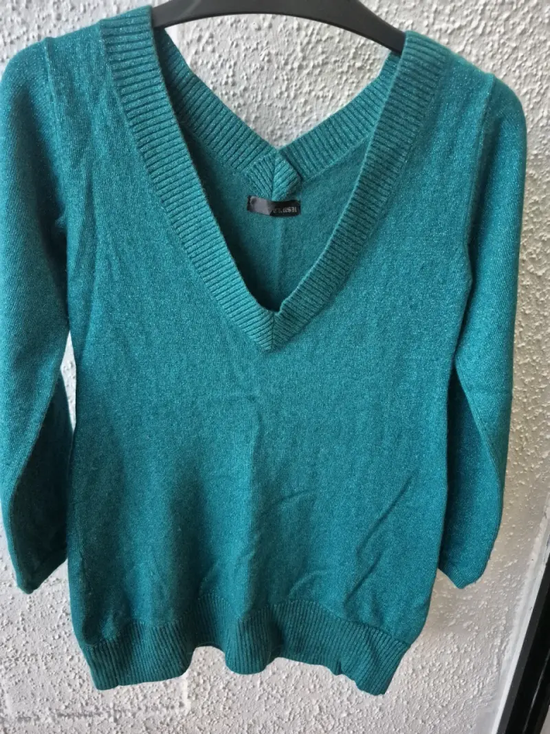 Suéter verde esmeralda para mujer