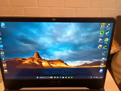 Laptop ASUS TUF Gaming en buen estado - miniatura 3