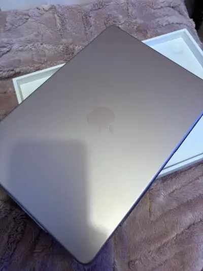 Macbook Neo 13’ touch ID - miniatura 3