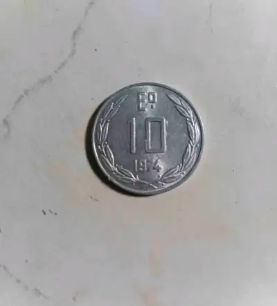 Moneda chilena de 10 pesos de 1974 - miniatura 1