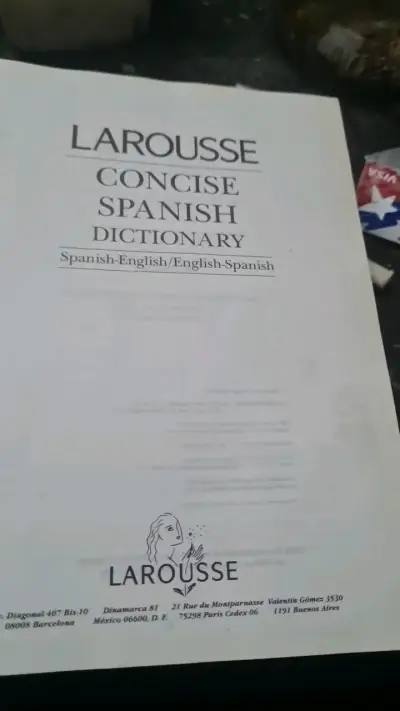 Diccionario Larousse Concise Español-Inglés - miniatura 3