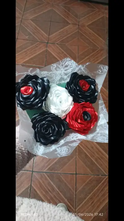 Ramo de flores eternas decorativas - miniatura 4