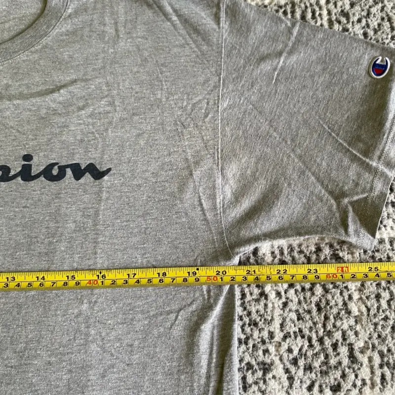 Polera gris Champion para hombre - 4