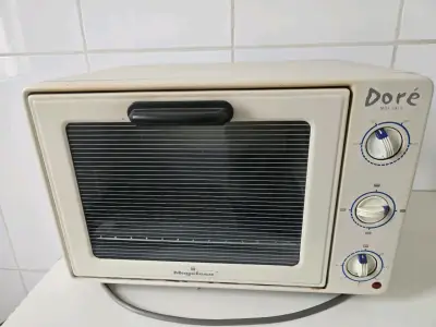 Horno eléctrico Magefesa Doré MGF 3810 en buen estado - miniatura 1