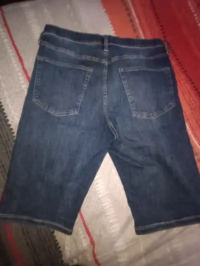 Bermudas de mezclilla slim fit   H&M - miniatura 4