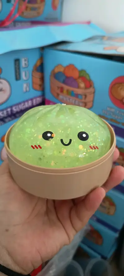 Set de juguetes squishy de colores - miniatura 4