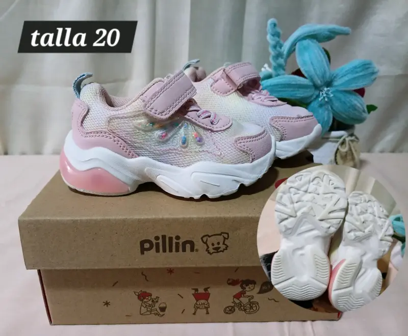 Zapatillas deportivas para niña talla 20 rosadas