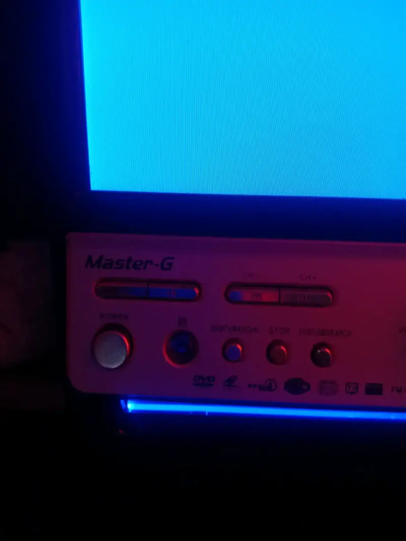 Sistema de sonido Master-G con pantalla y parlantes - 2