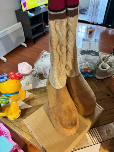 Botas de lana con diseño tejido talla 40 - miniatura 3