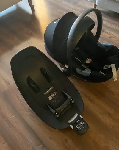Silla de Auto para Bebé Cybex con Base - miniatura 2