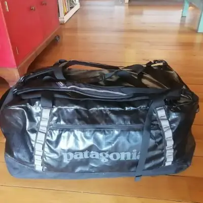 Patagonia Duffel Black Hole 120 litros negro - miniatura 1