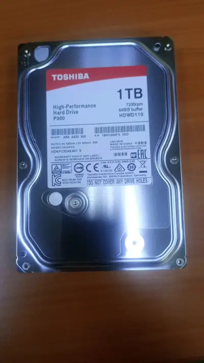 Disco duro Toshiba 1TB P300 - miniatura 1