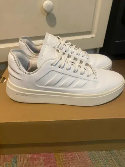 Zapatillas blancas Adidas Lightmotion para hombre - miniatura 1