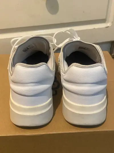 Zapatillas blancas Adidas Lightmotion para hombre - miniatura 6