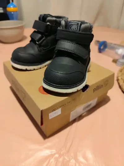 Botines de niño negros Pillin talla 21 - miniatura 1