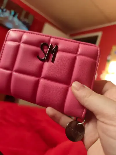 Billetera rosa acolchada Steve Madden - miniatura 1