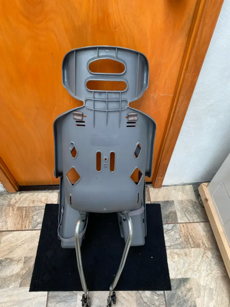 Silla de bicicleta para niño con arnés - 3