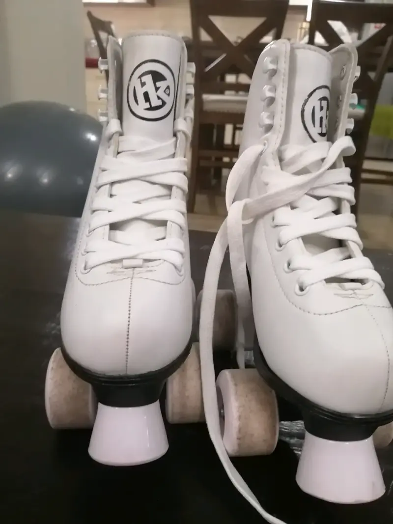 Patines de Cuatro Ruedas Blancos Hook Talla 33 - 4